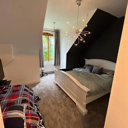 Hayward Mews Homes In Holiday home *